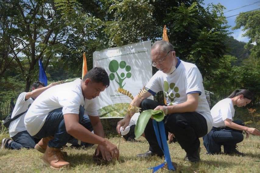 SM and fast retailing foundation launch grow trees Community in Nasugbu